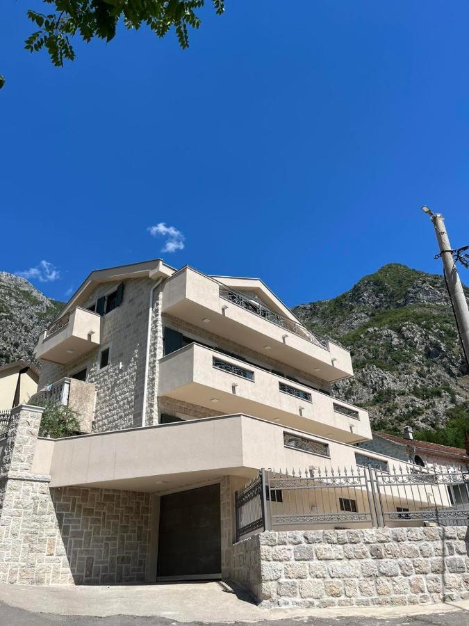 Villa Pul Risan Exterior foto